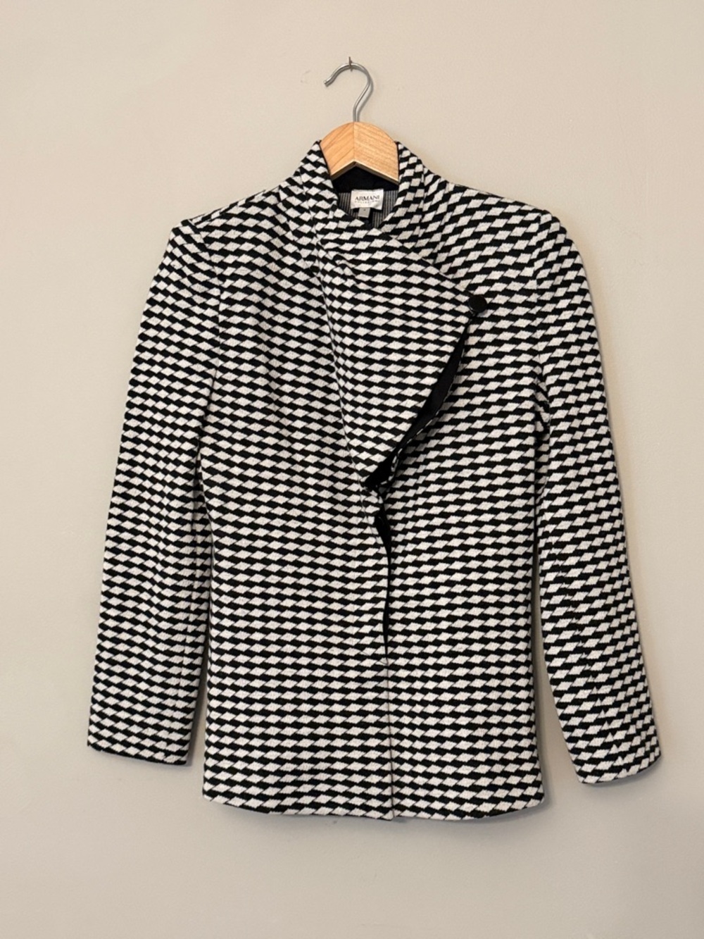 ARMANI COLLEZIONI Vintage Black & White Classic Wool Blend Blazer Size 4